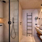 Domes Of Corfu, Autograph Collection, Bild 7