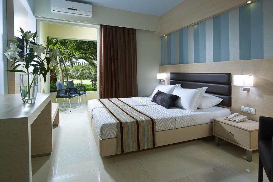 3 Sterne Hotel: Eleftheria - Agia Marina (Chania), Kreta, Bild 3