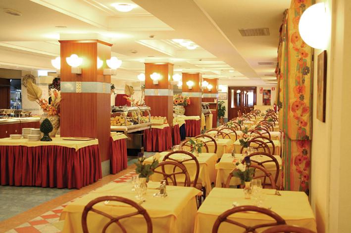 4 Sterne Familienhotel: Caesar Palace - Naxos, Sizilien, Bild 7