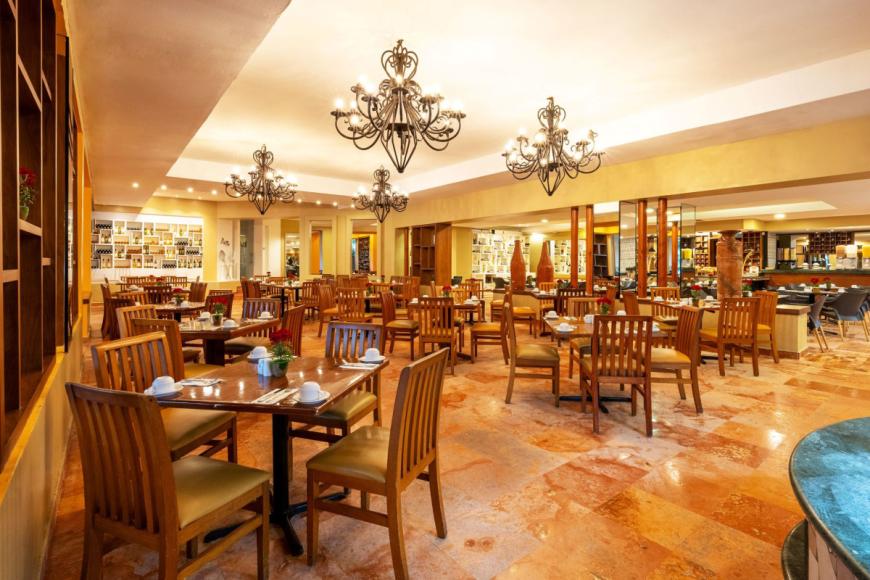 4 Sterne Hotel: Oasis Palm - Cancun, Yucatan, Bild 6