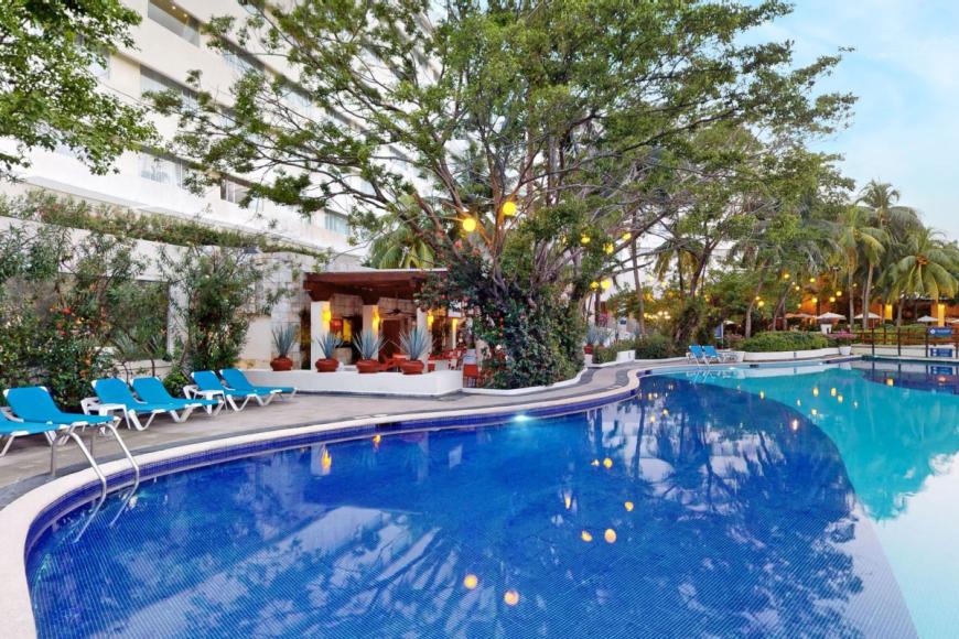 4 Sterne Hotel: Oasis Palm - Cancun, Yucatan, Bild 8