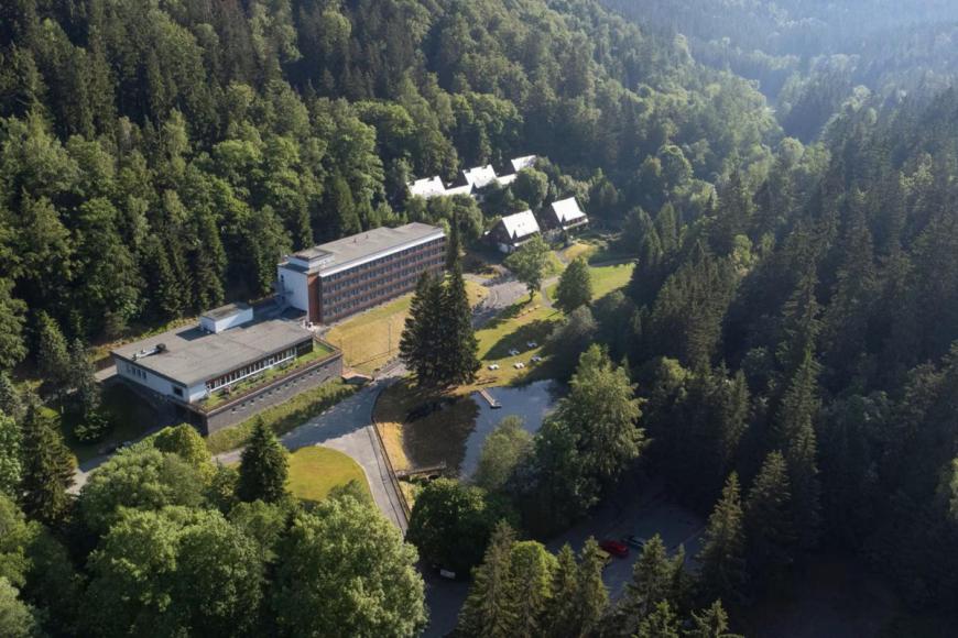 2.5 Sterne Hotel: Sunday Schwarzbachtal Hideaway Resort - Erlbach, Sachsen, Bild 2