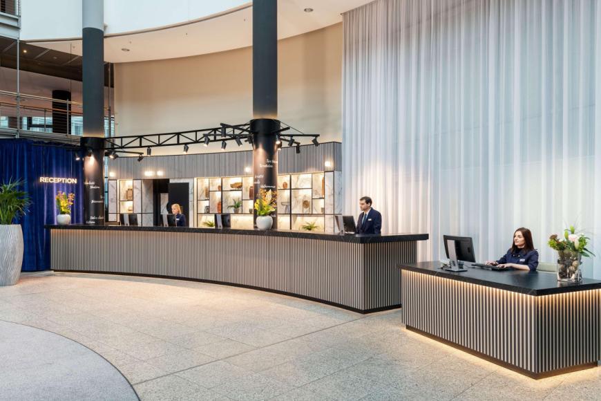 4 Sterne Hotel: NH Düsseldorf City - Düsseldorf, Nordrhein-Westfalen, Bild 9