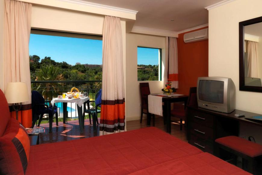 4 Sterne Hotel: The Navigator - Palm Oasis Alvor - Alvor, Algarve, Bild 2