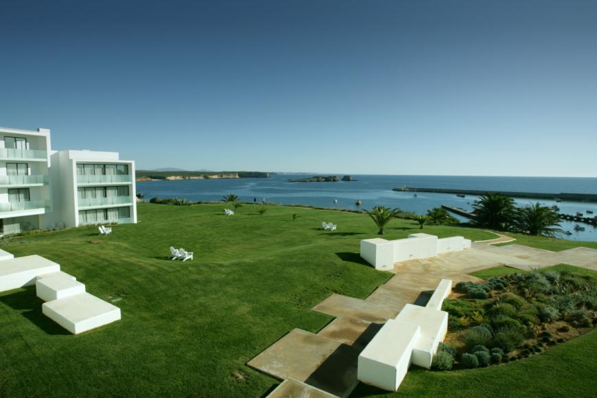 4 Sterne Hotel: Memmo Baleeira Hotel - Sagres, Algarve