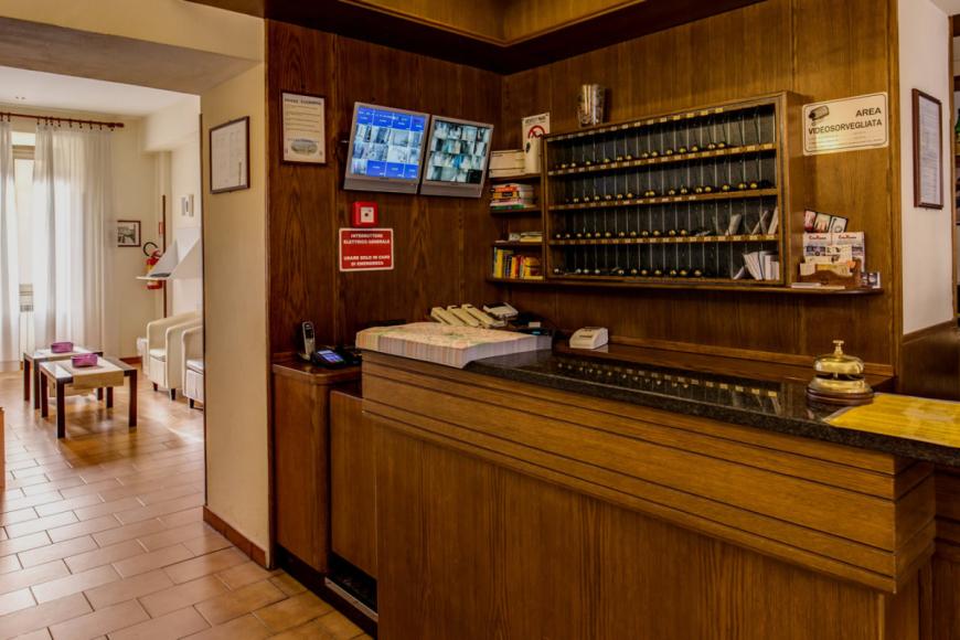 2 Sterne Hotel: Taormina - Rom, Latium, Bild 2