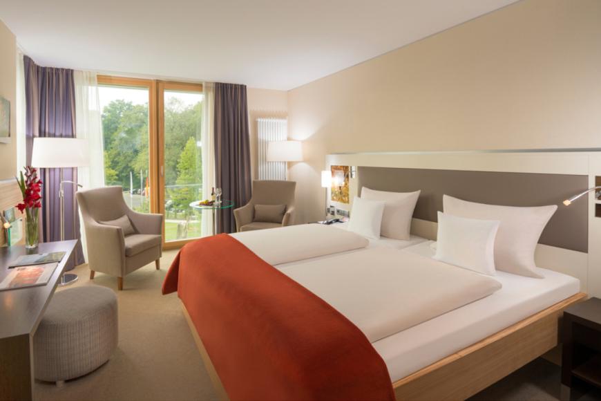 4 Sterne Hotel: Dorint Thermenhotel Freiburg - Freiburg, Schwarzwald, Bild 3