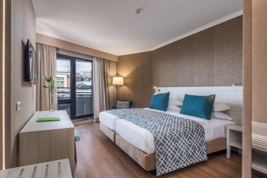 5 Sterne Familienhotel: Enotel Lido Madeira - Funchal, Madeira, Bild 8