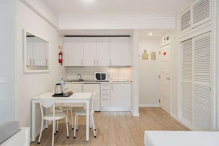 3 Sterne Hotel: Apartamentos Turísticos Vitoria By Petit Hotels Funchal - Funchal, Madeira, Bild 4