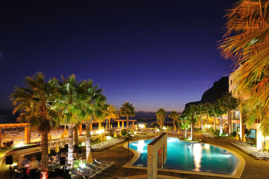 4 Sterne Familienhotel: Calheta Beach - Calheta, Madeira, Bild 8