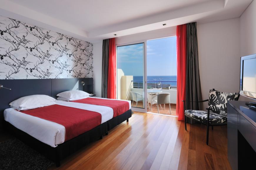 4 Sterne Familienhotel: Calheta Beach - Calheta, Madeira, Bild 7