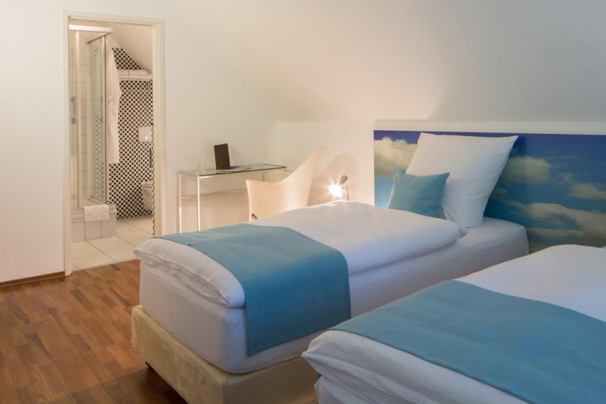4 Sterne Hotel: Eurostrand Resort Moseltal - Leiwen, Rheinland-Pfalz, Bild 5