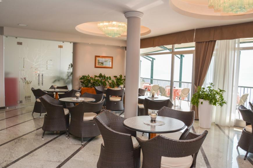 4 Sterne Hotel: Astor - Limone sul Garda, Gardasee, Bild 8