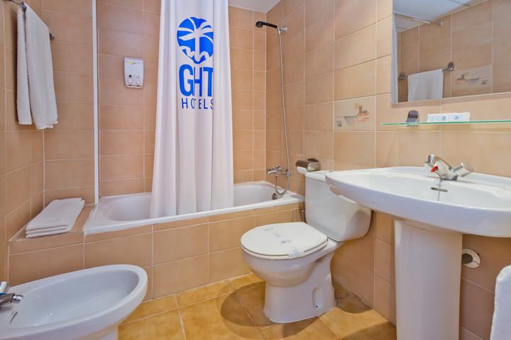 2 Sterne Familienhotel: GHT Tossa Park - Tossa de Mar, Costa Brava (Katalonien), Bild 6