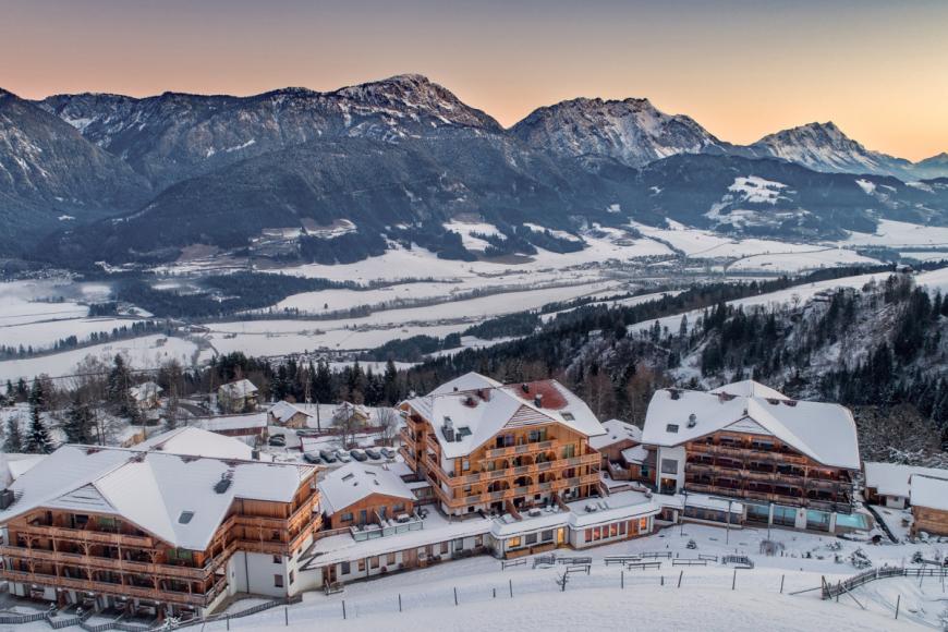 4 Sterne Hotel: Natur & Wellnesshotel Höflehner - Haus im Ennstal, Steiermark, Bild 2