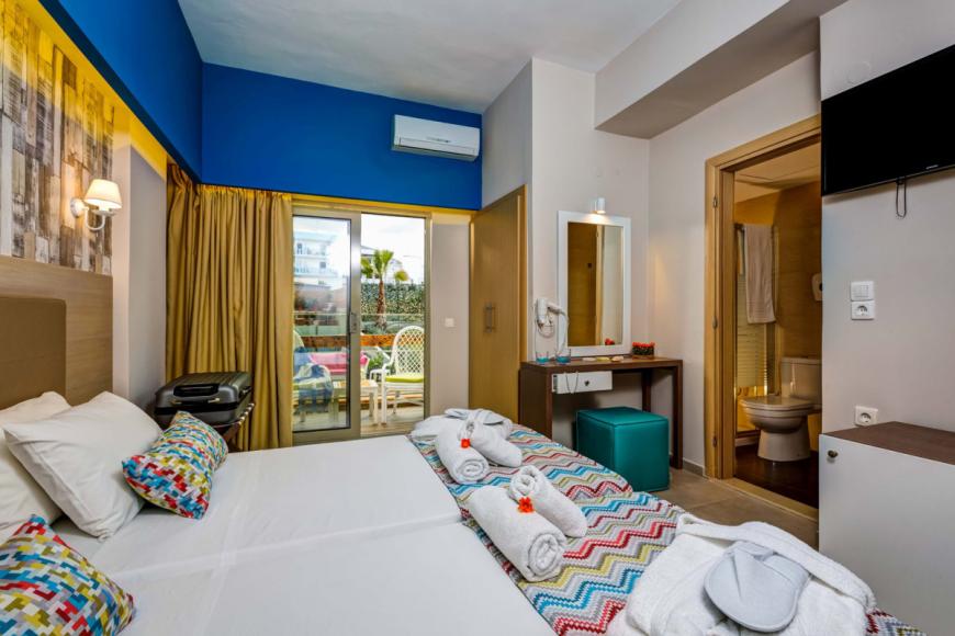 4 Sterne Hotel: Palmera Beach Hotel & Spa - Chersonissos, Kreta, Bild 8