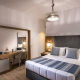 Yianna Caravel, Bild 3