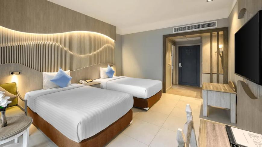 4 Sterne Hotel: Amora Beach Resort Phuket - Phuket, Phuket, Bild 4