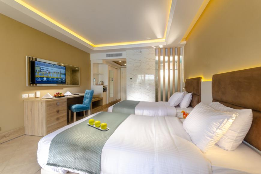 5 Sterne Familienhotel: Titanic Royal - Hurghada, Rotes Meer, Bild 2