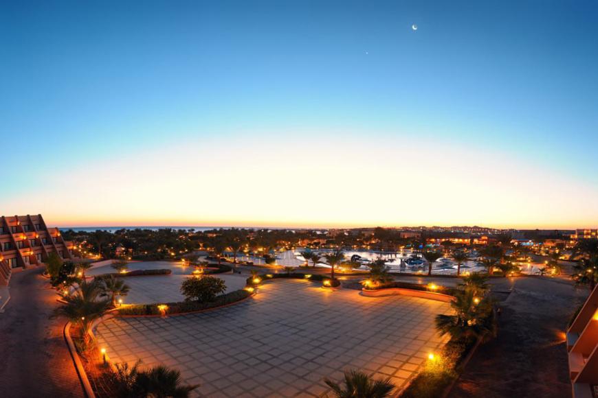 4 Sterne Familienhotel: Pharaoh Azur Resort - Hurghada, Rotes Meer, Bild 2