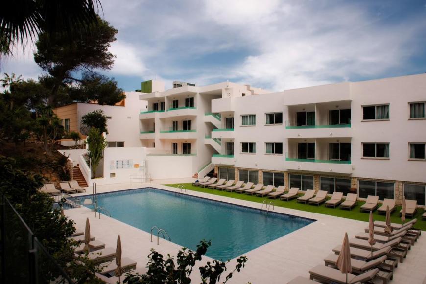 3 Sterne Hotel: El Pinar - Cala Llonga, Ibiza (Balearen)