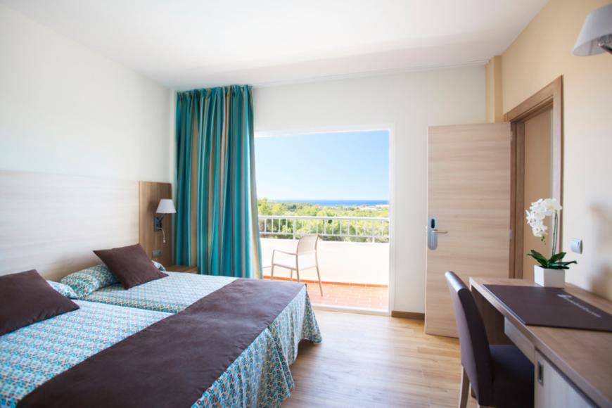 3 Sterne Hotel: Invisa Ereso - Es Canar, Ibiza (Balearen), Bild 4
