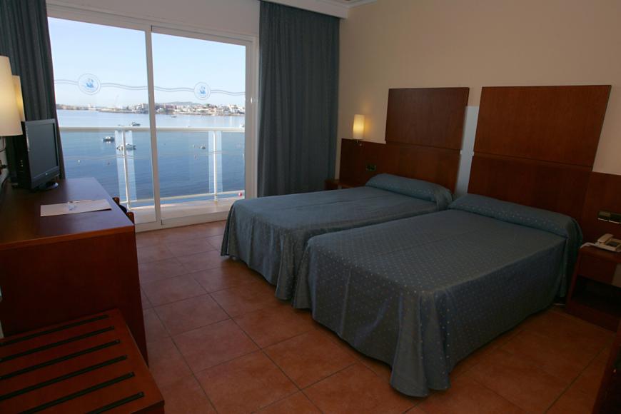 4 Sterne Hotel: Simbad - Playa Talamanca, Ibiza (Balearen), Bild 5