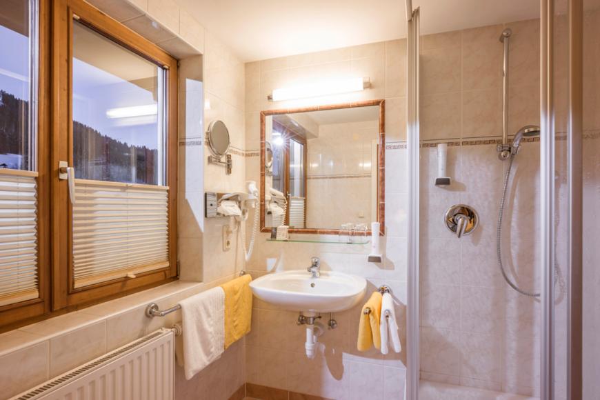 4 Sterne Familienhotel: Bichlingerhof - Westendorf, Tirol, Bild 8