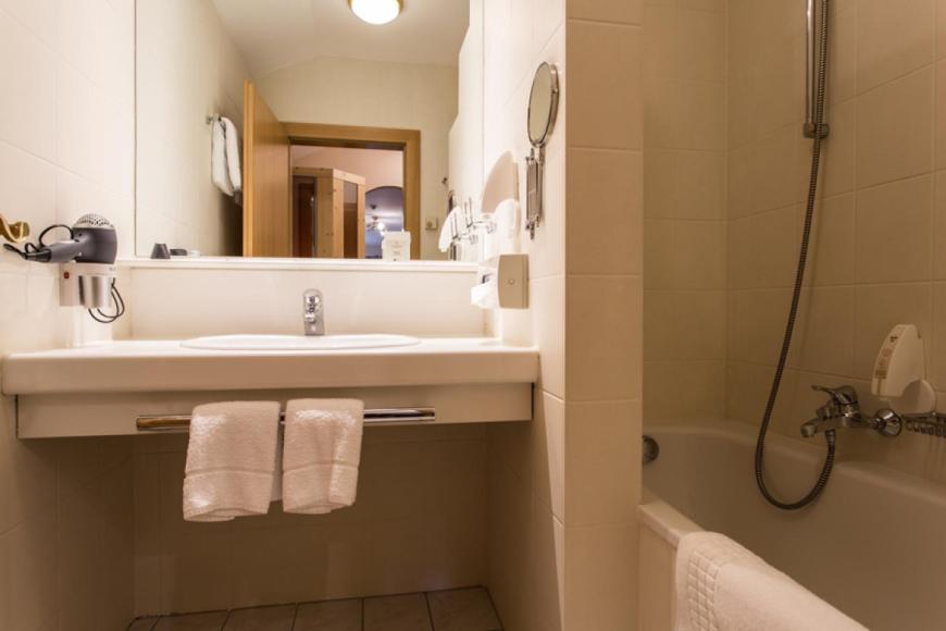 4 Sterne Familienhotel: Hotel Mittagskogel Pitztal - St. Leonhard im Pitztal, Tirol, Bild 5