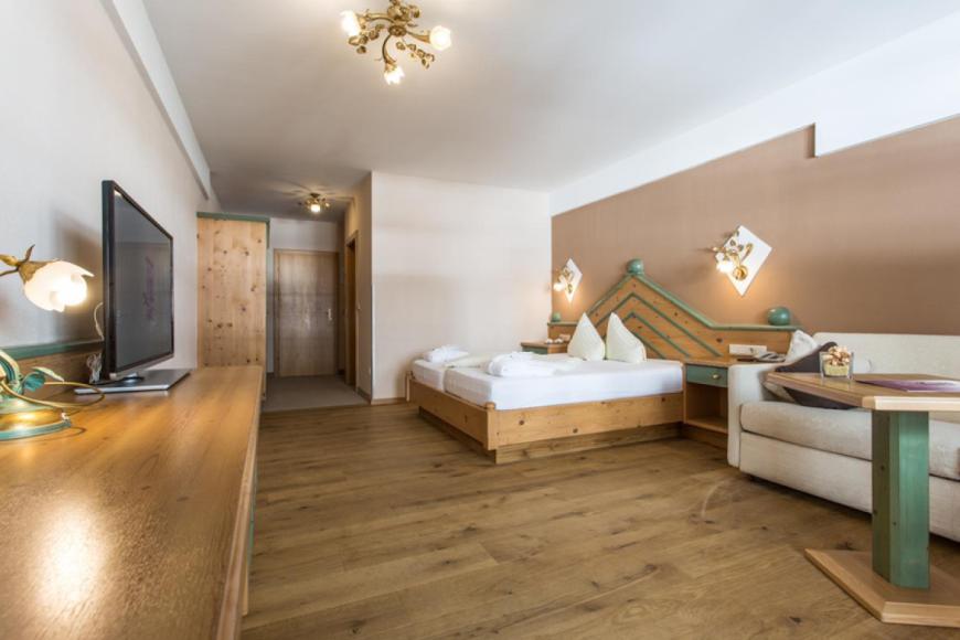 4 Sterne Familienhotel: Hotel Mittagskogel Pitztal - St. Leonhard im Pitztal, Tirol, Bild 4