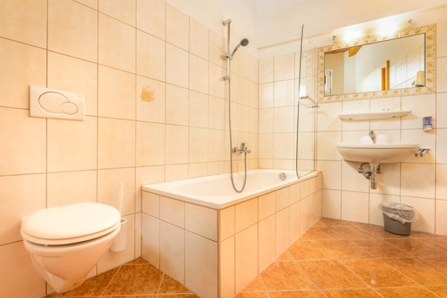 3 Sterne Familienhotel: Gasthof Traube - Fliess, Tirol, Bild 7