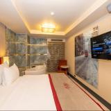 Ramada by Wyndham Istanbul Pera, Bild 9