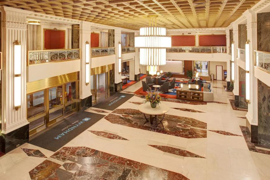 4 Sterne Hotel:  The New Yorker Hotel by Lotte Hotels - New York, New York, Bild 2
