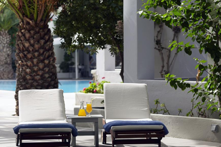 4 Sterne Hotel: Afroditi Venus Beach Hotel & Spa - Kamari, Santorini, Bild 2