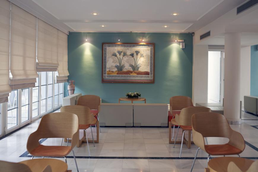 4 Sterne Hotel: Afroditi Venus Beach Hotel & Spa - Kamari, Santorini, Bild 4