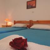 2 Sterne Hotel: Anthia Apartments, Marmari, Kos