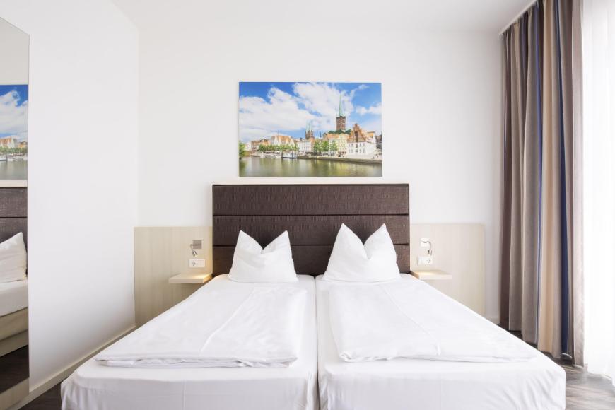 2 Sterne Hotel: Viva Hotel Lübeck - Lübeck, Schleswig-Holstein, Bild 6