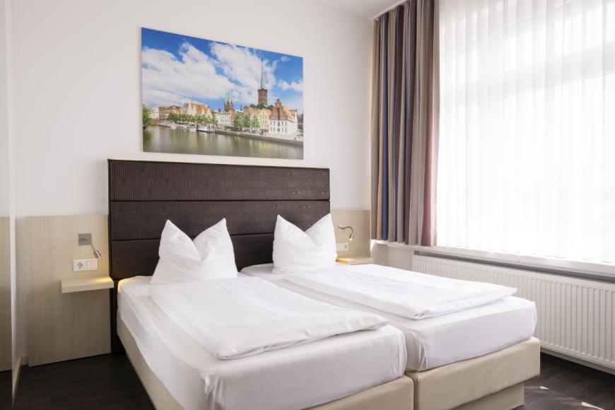 2 Sterne Hotel: Viva Hotel Lübeck - Lübeck, Schleswig-Holstein, Bild 4