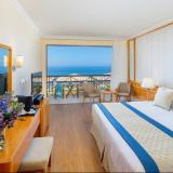 Constantinou Bros Athena Beach Hotel, Bild 6