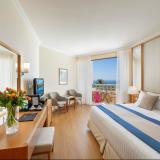 Constantinou Bros Athena Beach Hotel, Bild 5