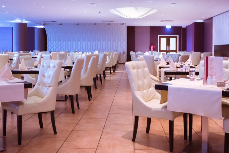 4 Sterne Hotel: St George Hotel Spa & Beach Resort - Adults Only - Paphos, Paphos, Bild 7