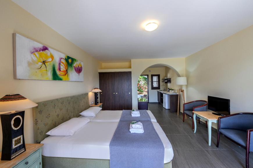 4 Sterne Hotel: Latchi Family Resort - Latchi, Paphos, Bild 5