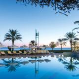 Constantinou Bros Athena Royal Beach Hotel – Adults Only, Bild 2