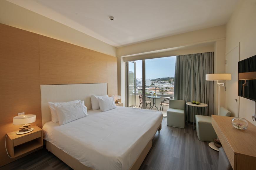 4 Sterne Hotel: Capo Bay - Protaras, Famagusta (Süden), Bild 3