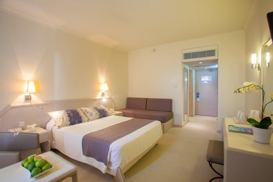 4 Sterne Familienhotel: Louis Imperial Beach - Paphos, Paphos, Bild 9