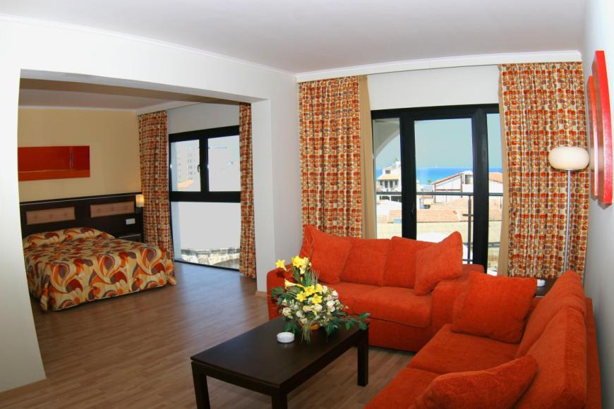 2 Sterne Hotel: Livadhiotis City - Larnaca, Larnaka, Bild 3