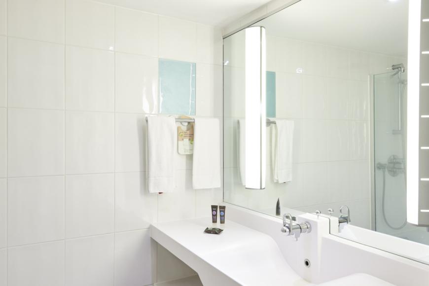 4 Sterne Hotel: Novotel London West - London, England, Bild 6