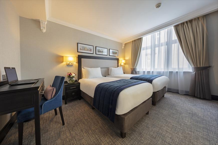 4 Sterne Hotel: The Wellington by Blue Orchid Hotels - London, England