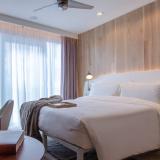 Browns Avenue Hotel, Bild 3