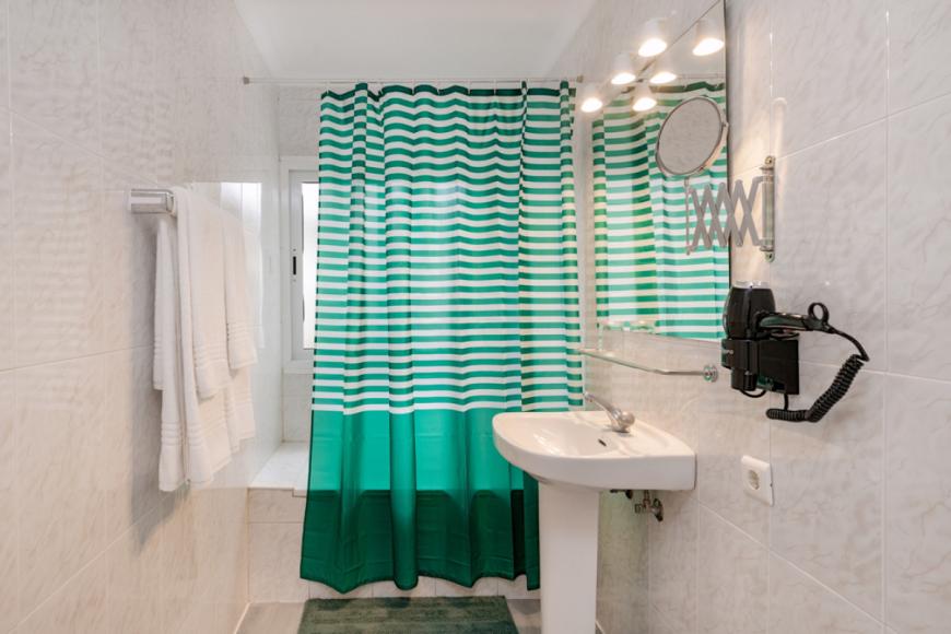 2 Sterne Hotel: Roca Verde - Playa del Ingles, Gran Canaria (Kanaren), Bild 9